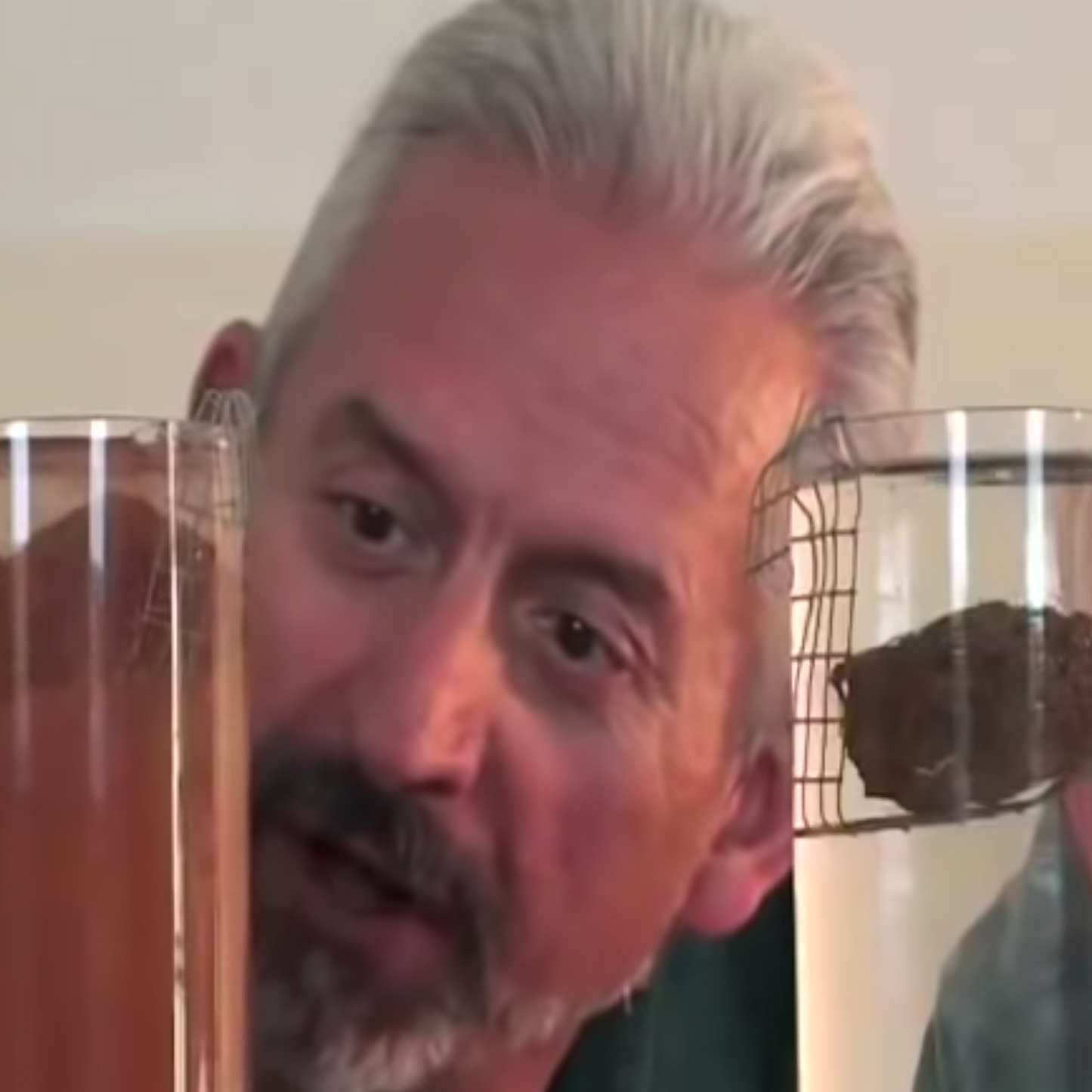 Video - Soil health lessons in a minute: soil stability test
